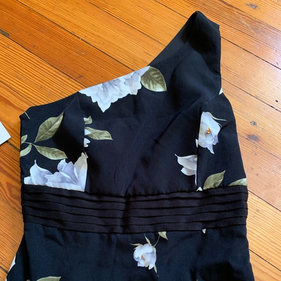 NWT! Lulus Black Floral One Shoulder Dress 👗 Size S - Picture 10 of 12